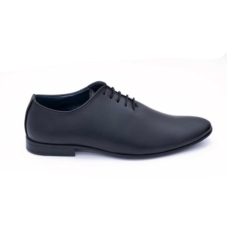walkaroo formal shoes